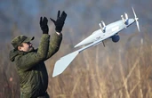 Ukraine khốn đốn với chiến thuật 'drone mẹ' của Nga