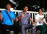 CĐV Công đoàn Cần Thơ thức xuyên đêm, đi 200km cổ vũ đội nhà