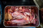 Tranh luận về ăn uống lành mạnh ở Mỹ: Nhóm ăn nhiều thịt lấn át nhóm ăn chay