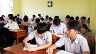 Gần 500 học sinh theo cha mẹ về tỉnh Cà Mau mới