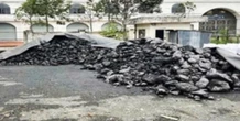 Chống buôn lậu, hàng giả 14-6: Tiếp tục thu giữ 400 sản phẩm nghi hàng giả tại Saigon Square