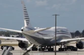 Nhận máy bay 400 triệu USD từ Qatar, ông Trump có đang vi hiến?