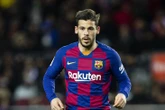 Cựu cầu thủ Barca khâu 6 mũi vì chó tấn công vào bộ phận sinh dục