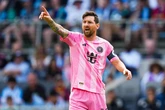 Hiện thực phũ phàng của Messi và Ronaldo