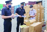 Doanh nghiệp dịch vụ vận chuyển dùng căn cước công dân giả khai hải quan để buôn lậu