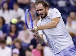 Sự cố xảy ra tại US Open 2025 trong trận đấu Daniil Medvedev bị loại sốc