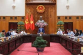 Thủ tướng: Tình hình thiên tai phức tạp, ngập úng còn kéo dài, bằng mọi cách cứu trợ người dân
