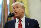 Ông Trump sẽ chia tiền cho dân từ quỹ tiết kiệm ngân sách liên bang?