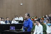 Bà Hoàng Thị Thúy Lan bật khóc nói đau đớn dày vò, 'bị tai biến' sau khi bị bắt