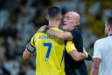 HLV Al Nassr bị sa thải theo yêu sách của Ronaldo