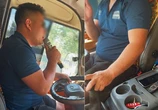 Phạt tài xế xe khách cầm micro hát karaoke