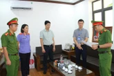 Giám đốc doanh nghiệp và Phó chủ tịch UBND xã ở Lào Cai bị bắt