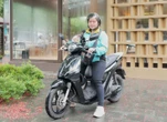 Nữ tài xế Xanh SM Bike: 'Kiếm được 22,5 triệu/tháng, nghỉ 3 tiếng/ngày, nhàn hơn chạy xe xăng'