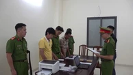 Khởi tố, bắt tạm giam 2 huấn luyện viên bóng đá Khánh Hòa