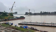 Cầu phao và phà quân sự qua khu vực cầu Phong Châu vẫn chưa thể hoạt động