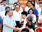 Bí thư không là người địa phương: Ngăn từ gốc tiêu cực, sân sau, cục bộ