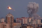 Nga phản ứng Mỹ 'chỉ điểm' cho Ukraine mục tiêu hạ tầng năng lượng sâu trong Nga