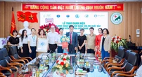 Nhiều bà mẹ vừa sinh đã bị chào mời mua sữa công thức