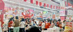 Co.opmart tặng hơn 10.000 hộp sữa miễn phí cho học sinh nhân dịp khai giảng