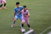 Tuyển Việt Nam vẫn rớt hạng FIFA dù không đá với ai
