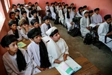 Taliban bắt 14 người vì dám hát hò