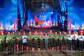 Chuỗi sự kiện 'Tổ quốc bình yên' tri ân nhân dân đã đồng hành cùng lực lượng an ninh