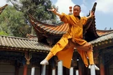 Thiếu Lâm Tự làm ăn xôm tụ, kiếm tiền như nước mỗi năm