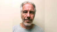 Nhà Trắng bác tin ông Trump được thông báo có tên trong hồ sơ 'tỉ phú ấu dâm' Epstein