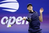 Sinner kết thúc giấc mơ của tay vợt Kazakhstan ở US Open 2025