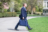 Ông Trump thay cố vấn an ninh quốc gia sau 100 ngày