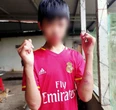 Nam sinh bị nhóm bạn đánh bầm tím trên đường đi học về, trường đang xác minh
