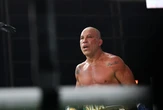 Huyền thoại UFC bị knockout sau trận thi đấu boxing