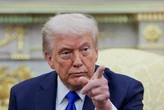 Ông Trump đòi bỏ tù Thị trưởng Chicago và Thống đốc Illinois vì không bảo vệ ICE