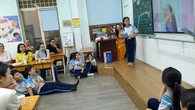 Buổi họp phụ huynh đầy tiếng cười ở 'rạp phim mini'