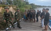 Koops TNI Habema Evakuasi 44 Pendulang Emas dari Gangguan OPM di Pegunungan Bintang