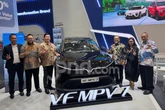 VinFast Kenalkan VF MPV 7 di IIMS Surabaya 2026, Harga Mulai Rp357 Jutaan