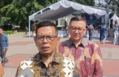 Andra Soni Serahkan 3 Nama Calon Sekda Banten kepada Presiden