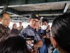 Dialog dengan Warga di Parkiran ABA, Hasto Wardoyo Menangis
