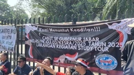Geruduk Gedung Sate, Pengusaha Bus Pariwisata Tuntut Dedi Mulyadi Cabut Larangan Studi Tur