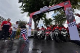 Dimeriahkan Catur Pamungkas, 2.500 Rider Ramaikan Parade Vario 160 di Surabaya