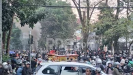 Perusuh Tak Dikenal Mulai Provokasi Demo di DPRD Jabar, Lempar Batu dan Bom Molotov