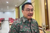 Banyak Warga Berobat ke Luar Negeri, Gubes FK Unair Soroti Kurikulum Pendidikan Dokter