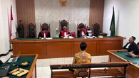 Dinyatakan 'Berdosa' dalam korupsi Bandung Smart City, Ema Sumarna Divonis 5,5 Tahun