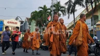 Langkah Bhikku Thudong: Kampanye Toleransi Beragama di Indonesia