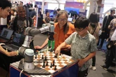 Smart Chess hingga Virtual Reality Jadi Daya Tarik Pameran Inovasi Fakultas Teknik Ubaya