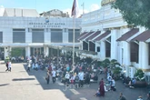 Pemohon SKCK di Polrestabes Surabaya Membeludak, Antrean Capai 1.000 Orang