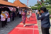 Intip Keseruan 200 Penghuni Liponsos Keputih Lomba Semarakkan HUT ke-80 RI