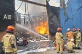Gudang Penyimpanan Alkohol di Tambak Langon Surabaya Ludes Terbakar