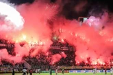 Jelang Lawan Persik, Panpel Persebaya Warning Bonek soal Bahaya Flare dan Smoke Bomb