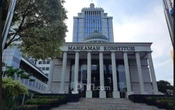 Usia Pensiun Tak Sama dengan Dosen, Guru di Semarang Ajukan Uji Materi UU 14/2005 ke MK